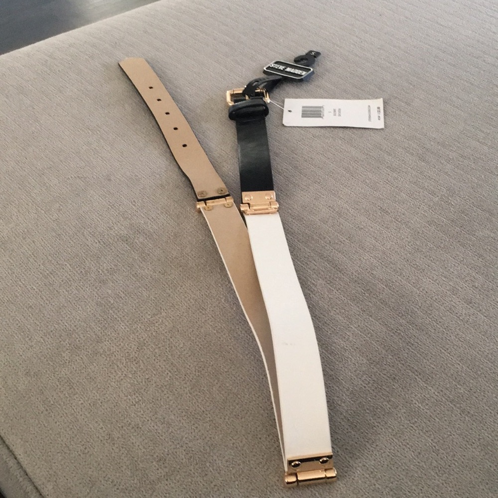 Steve Madden Black and White belt!